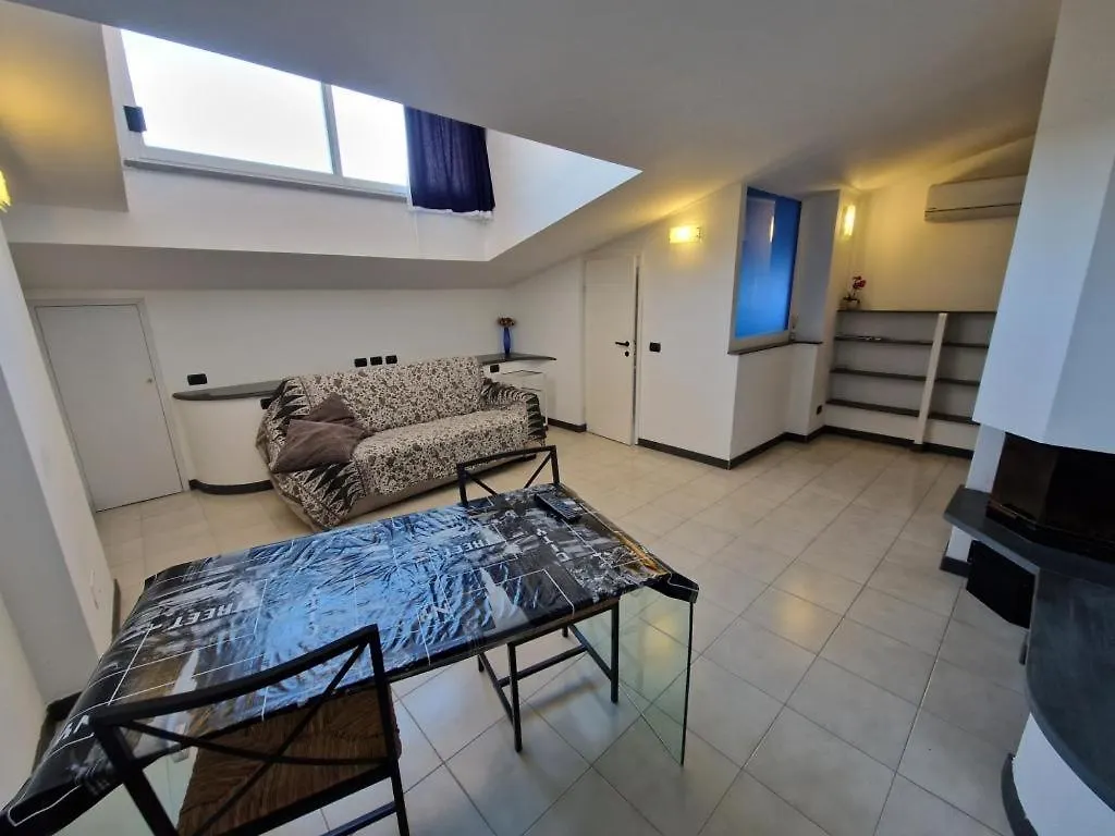 Mansarda Stefania Apartment Ameglia Italy